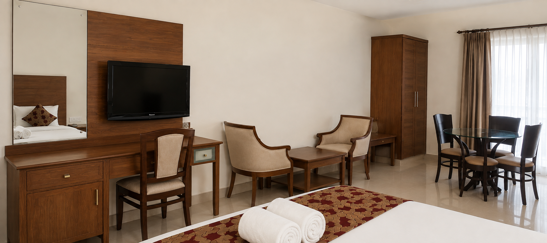 How Alleppey Hotel with Restaurant Makes Every Stay More Enjoyable